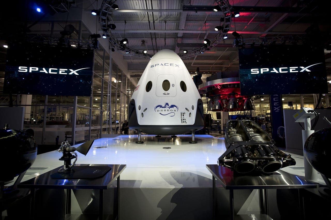 Volume de negociação de ações tokenizadas supera US$ 20 bilhões pela primeira vez após IPO da SpaceX